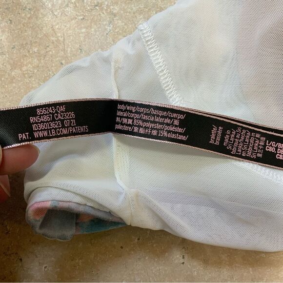 VICTORIA’S SECRET Bralette tie dye Size L - Picture 9 of 9